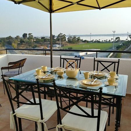Must Stay - Sea & Salt Lake Panoramic View Apt Larnaca Exterior foto