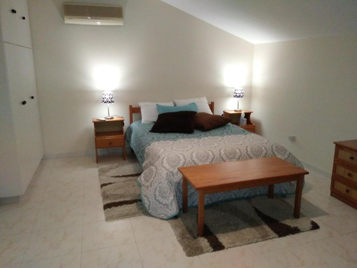 Must Stay - Sea & Salt Lake Panoramic View Apt Larnaca Exterior foto