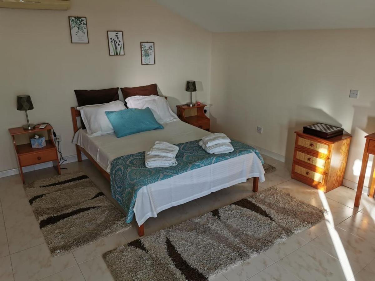Must Stay - Sea & Salt Lake Panoramic View Apt Larnaca Exterior foto